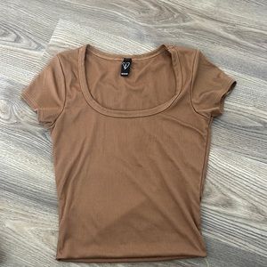 Windsor brown crop top